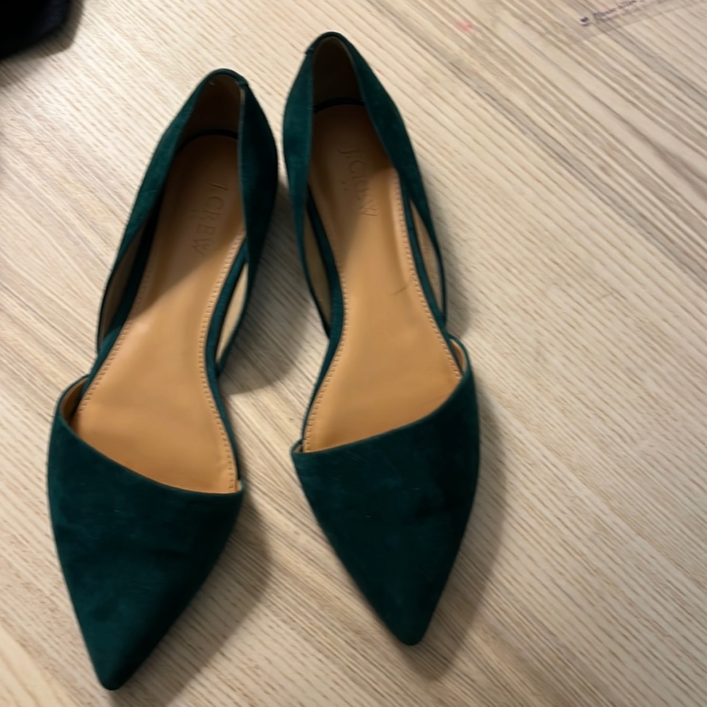 J. Crew d’orsay flats in emerald green, size 8.